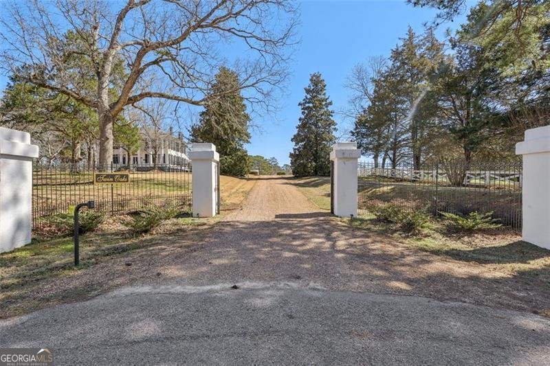 888 HIGHWAY 100 Greenville - 1
