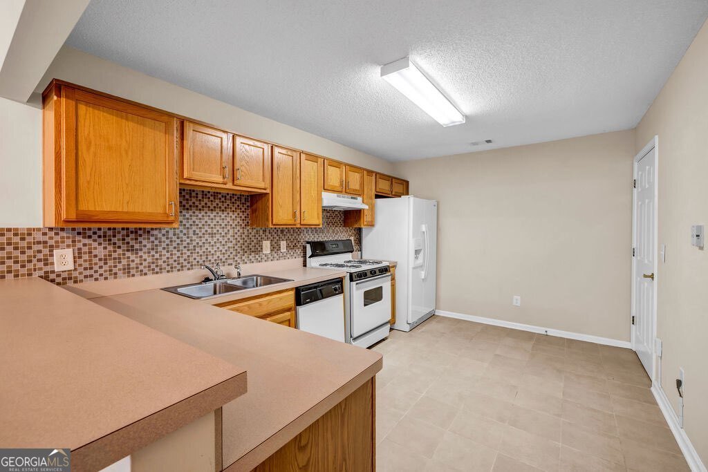2191 Rockbridge Road Stone Mountain - 7