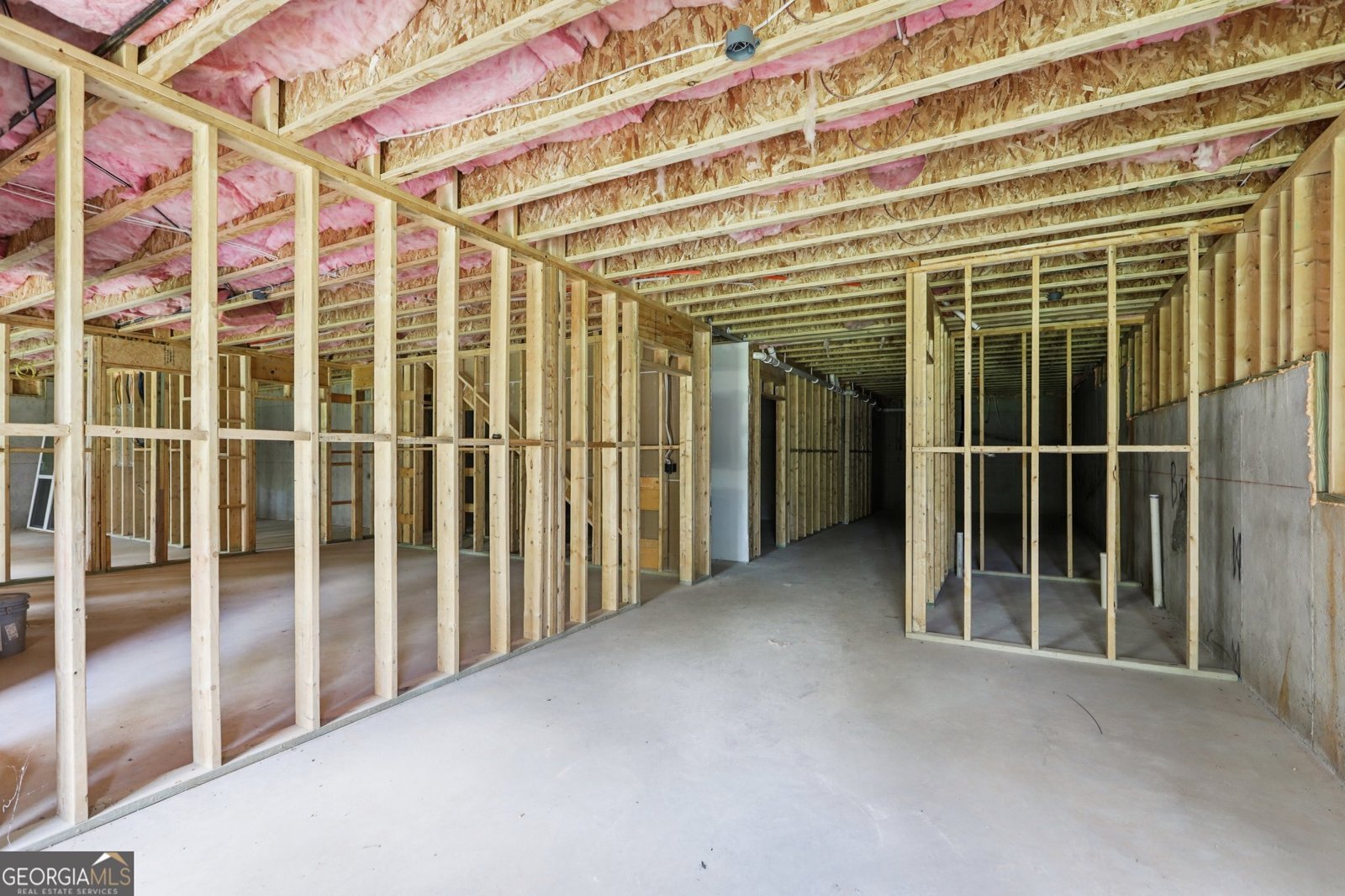 8023 Whitestone Boulevard Douglasville - 34