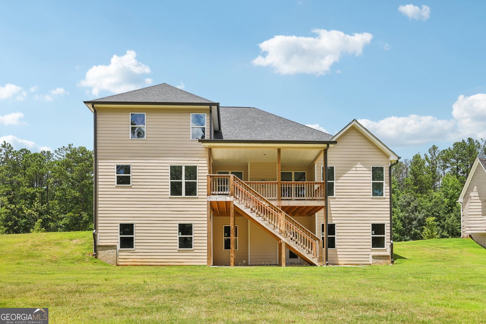 8023 Whitestone Boulevard Douglasville - 39