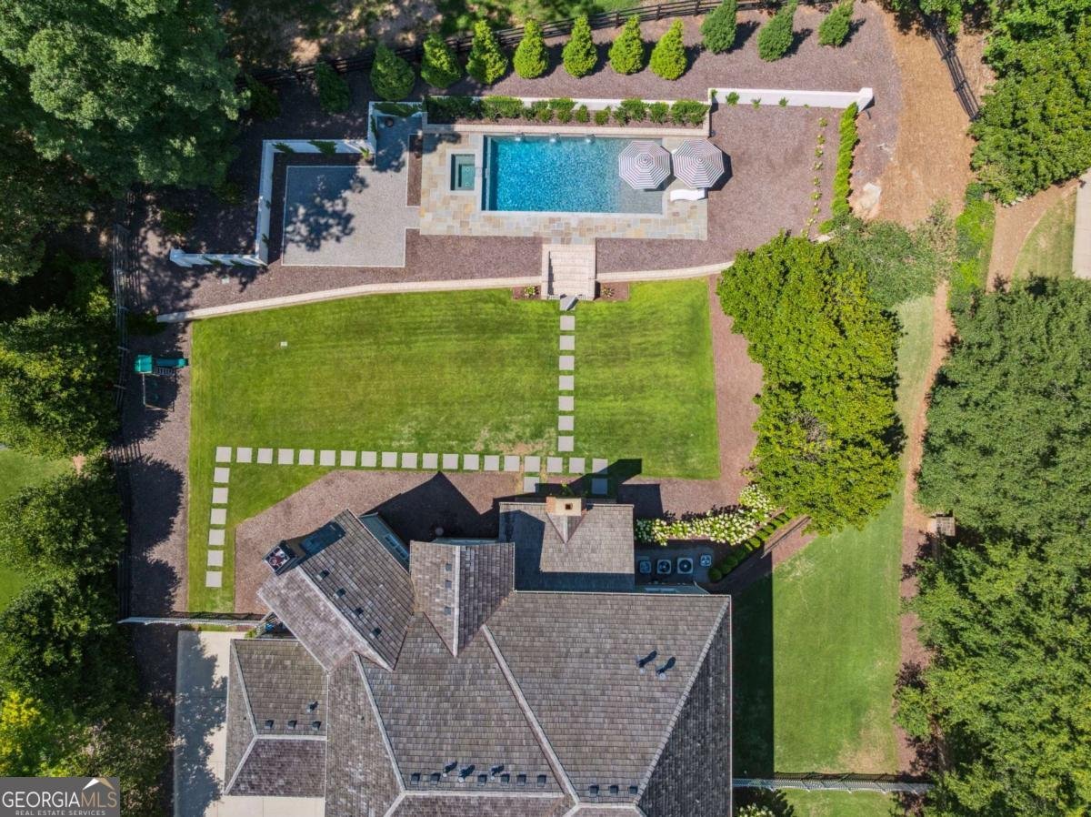 900 Crabapple Hill Alpharetta - 1