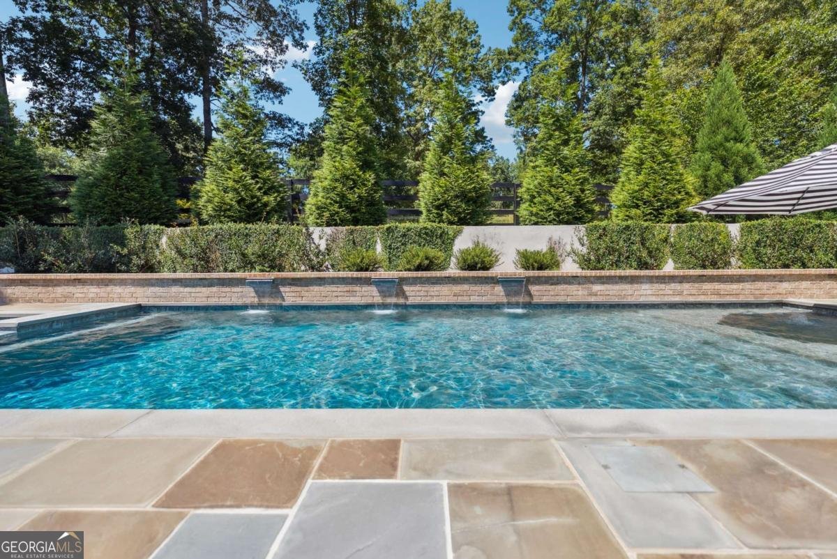 900 Crabapple Hill Alpharetta - 2