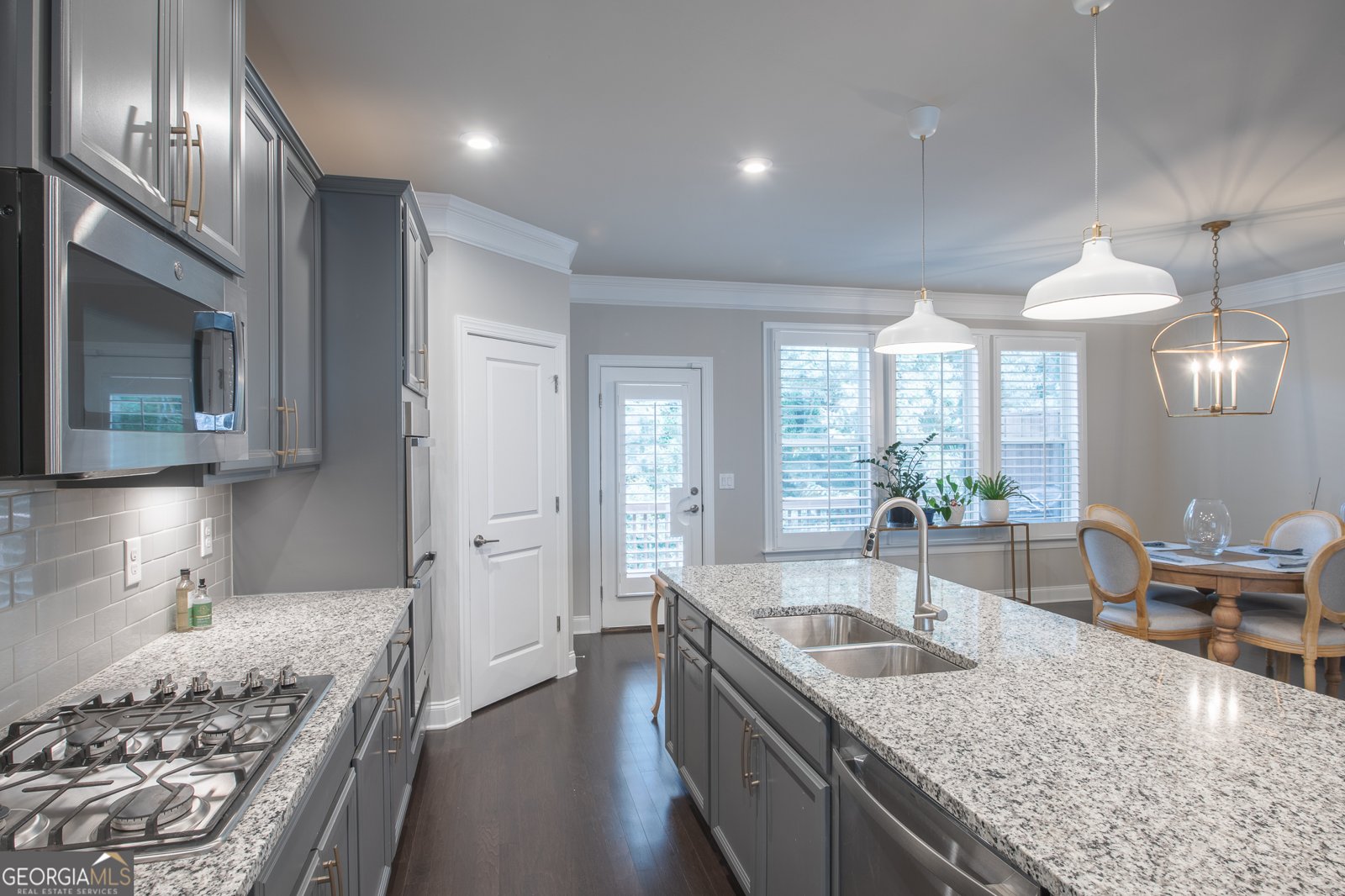 1367 Harris Way Brookhaven - 13