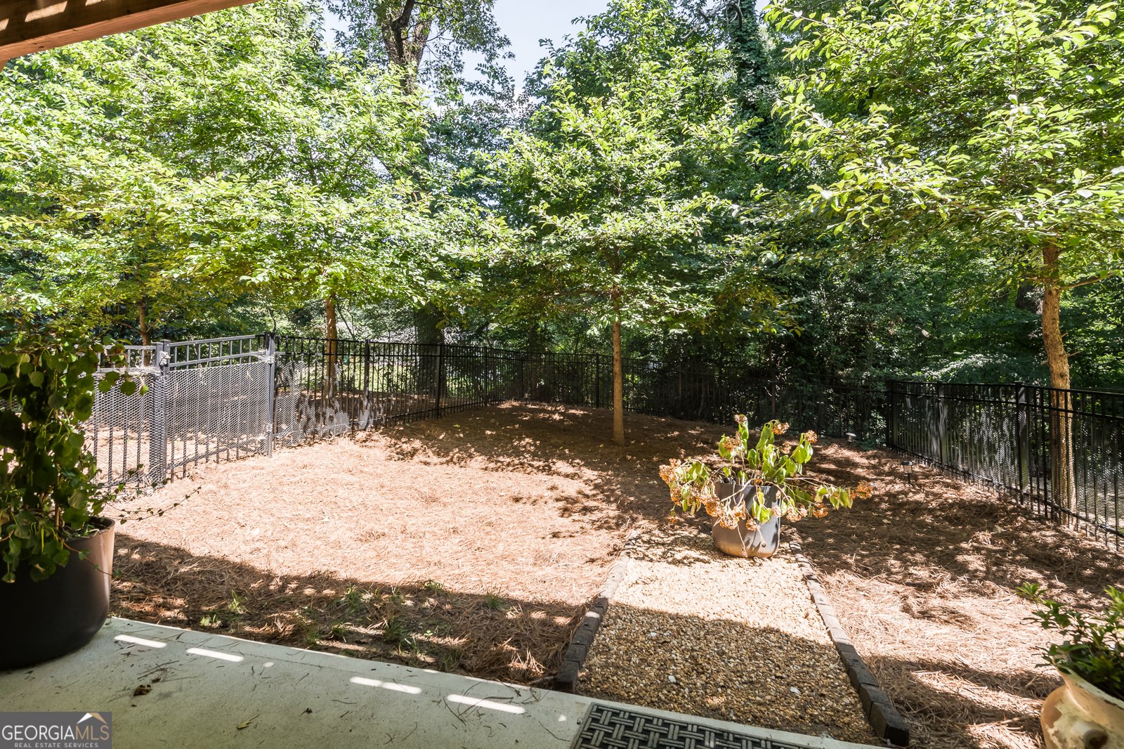 1367 Harris Way Brookhaven - 3