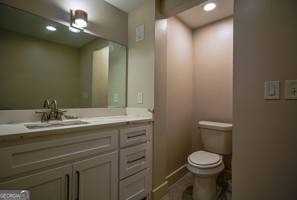 2048 Kelvin Drive Lawrenceville - 44