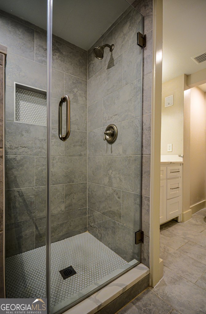2048 Kelvin Drive Lawrenceville - 46