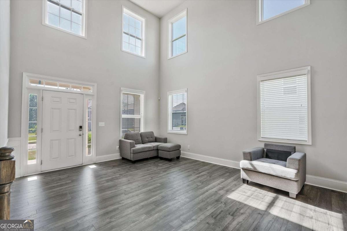 2555 Dayview Lane Atlanta - 8
