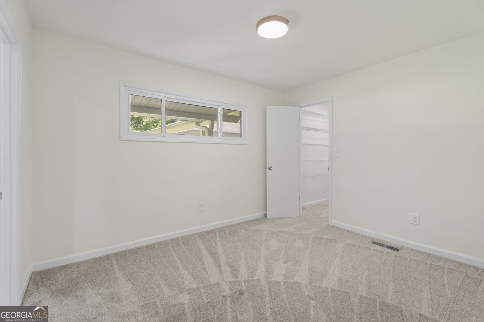 30 Circle Drive Hampton - 32