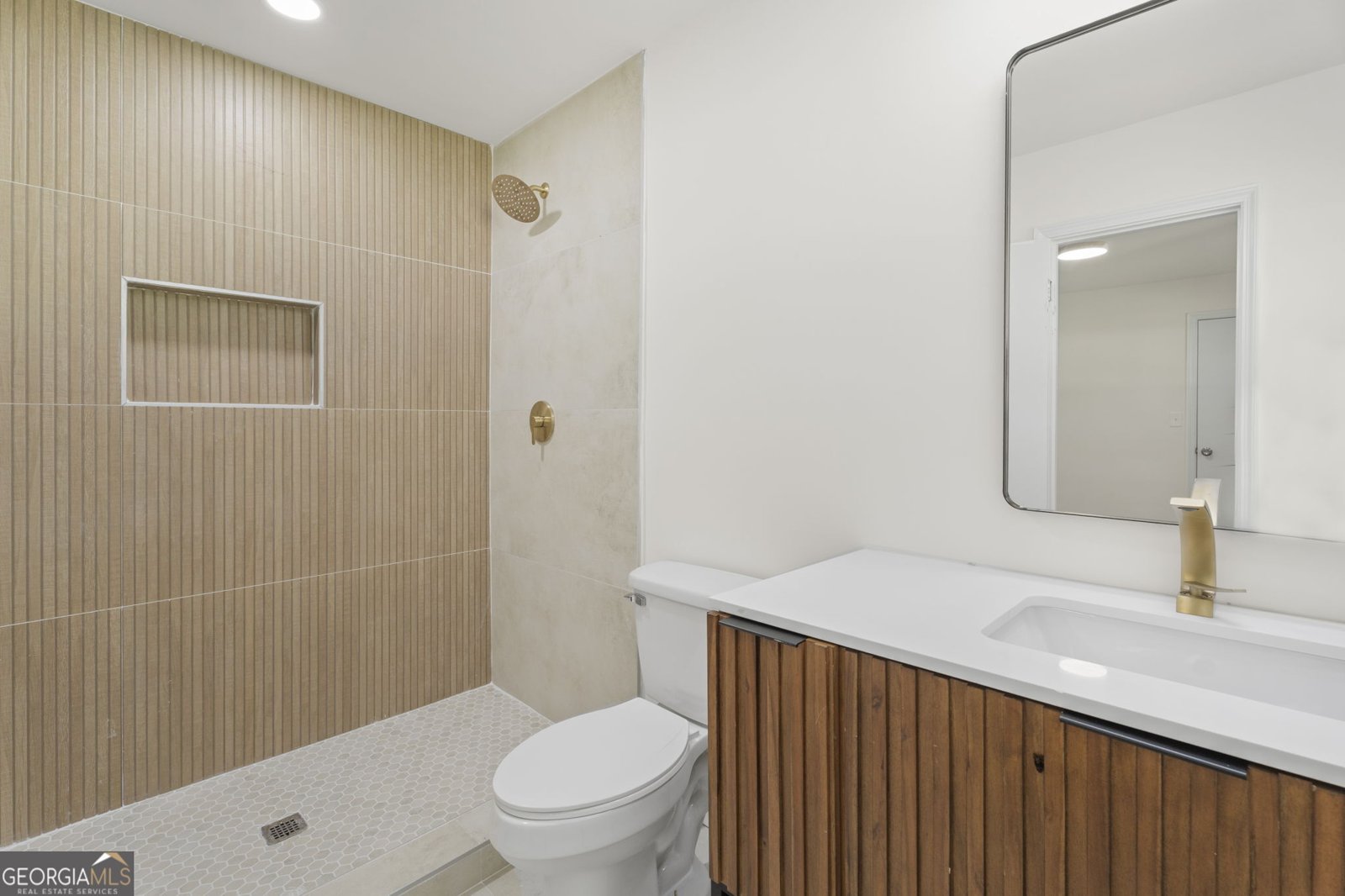 30 Circle Drive Hampton - 33