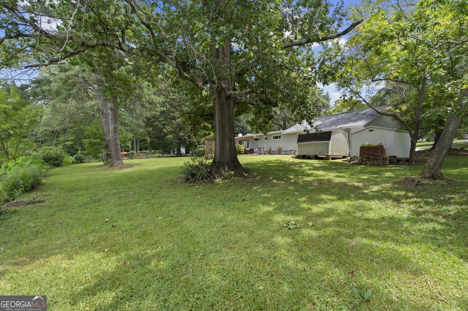 30 Circle Drive Hampton - 51