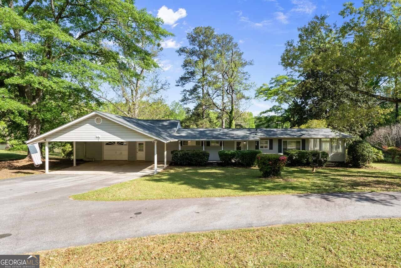 30 Circle Drive Hampton - 52