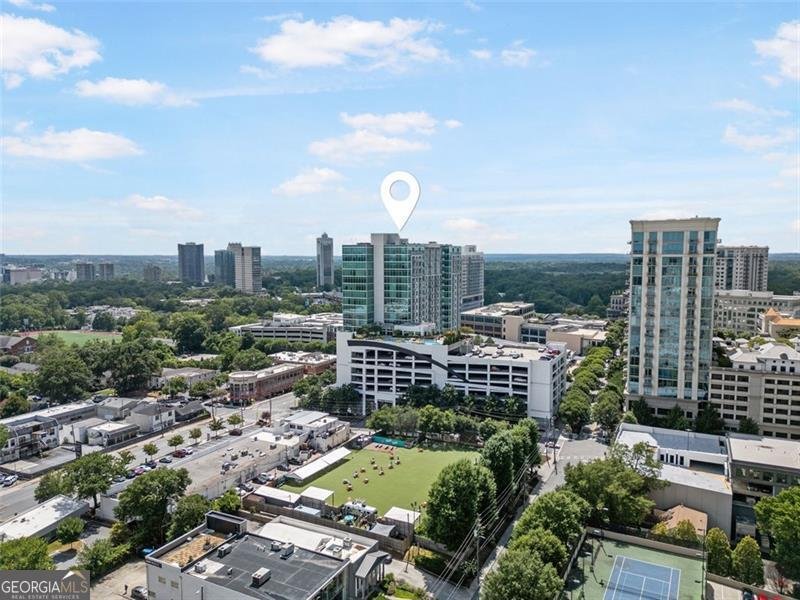 250 Pharr Atlanta - 16