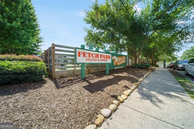 250 Pharr Atlanta - 23