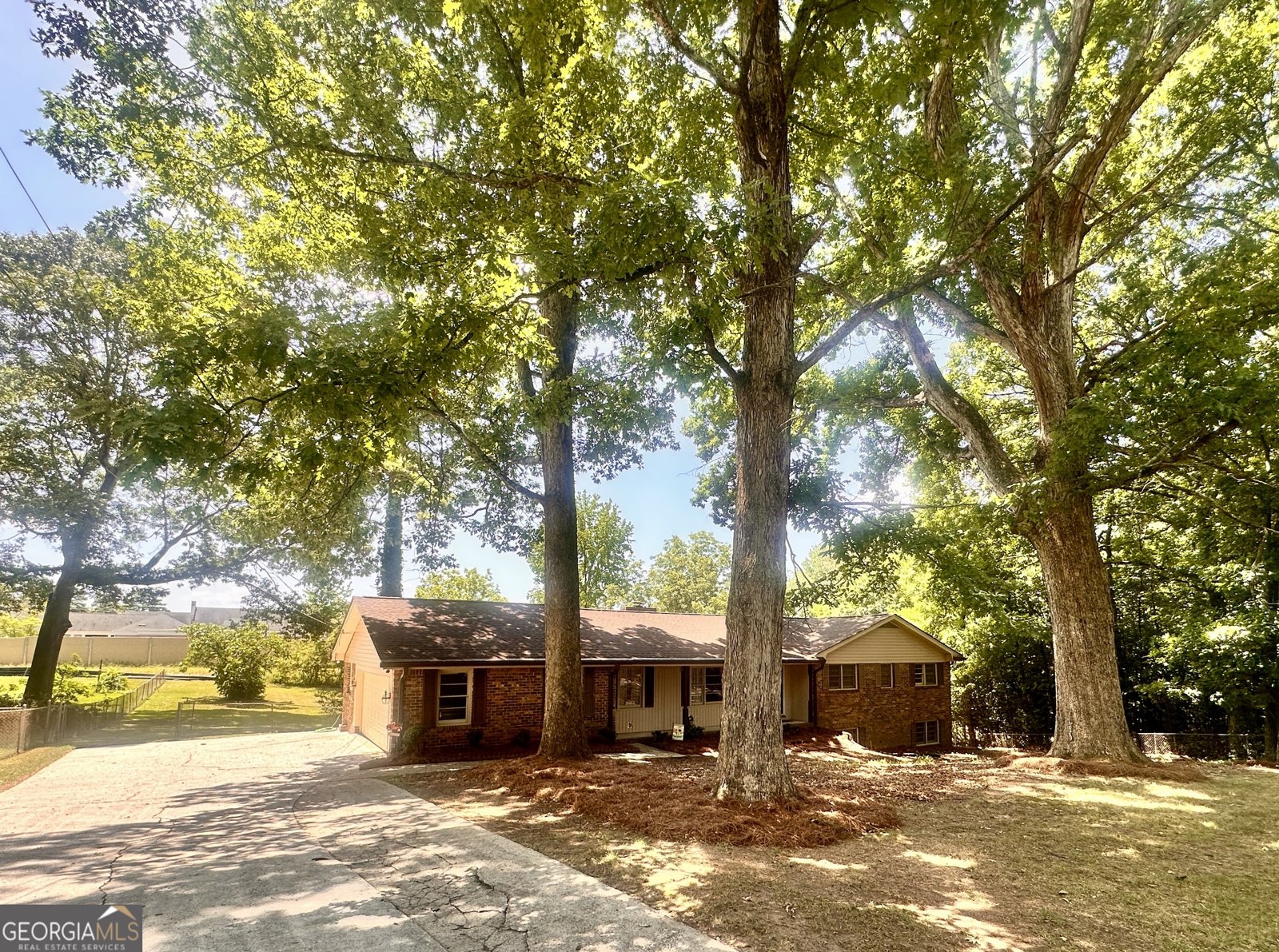 3607 Rainbow Circle Snellville - 2