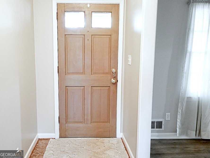 3607 Rainbow Circle Snellville - 6