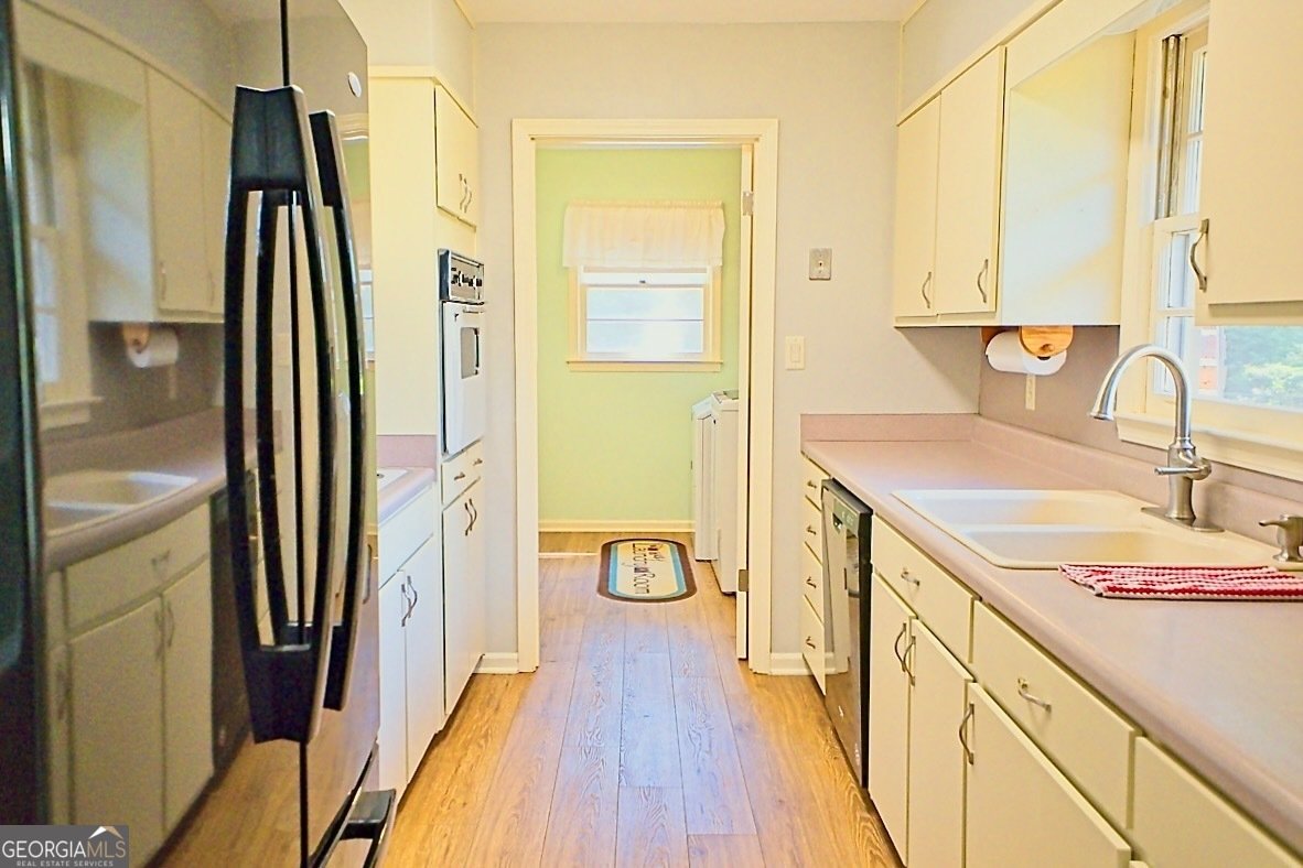 3607 Rainbow Circle Snellville - 9