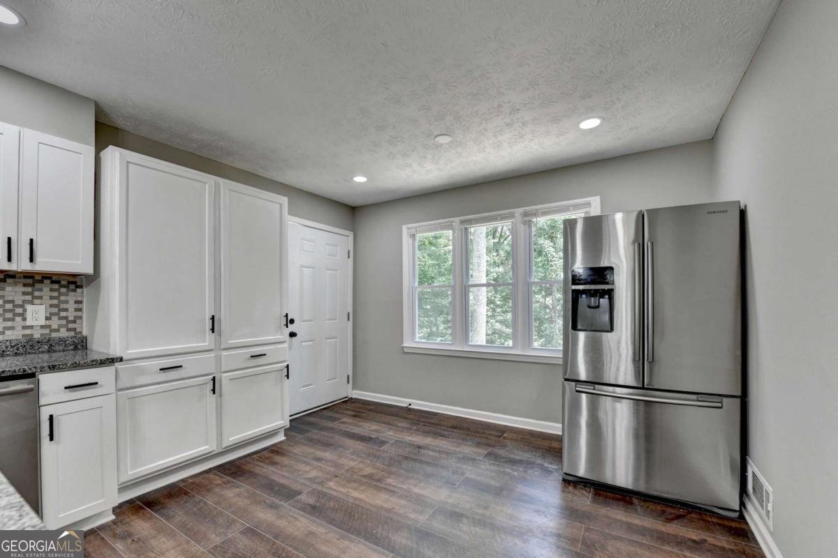 3588 Kelin Court Lilburn - 35