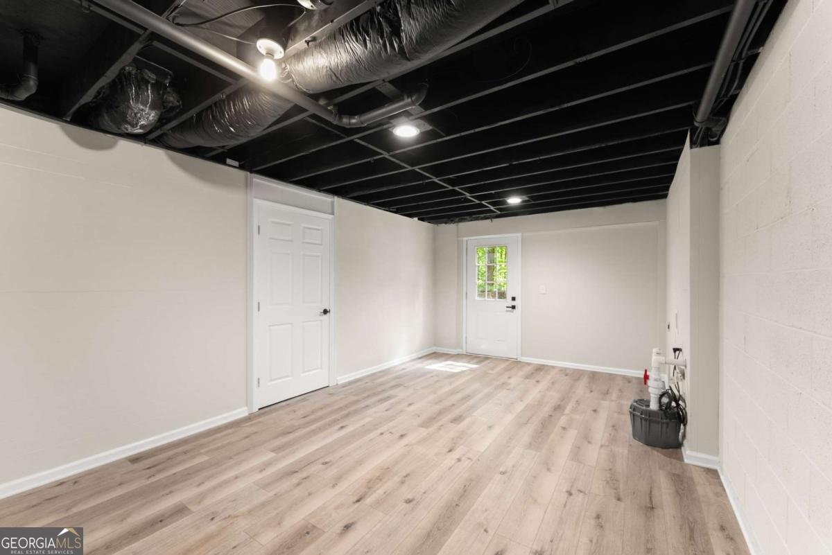 1709 Sweetwater Juno Road Dawsonville - 33