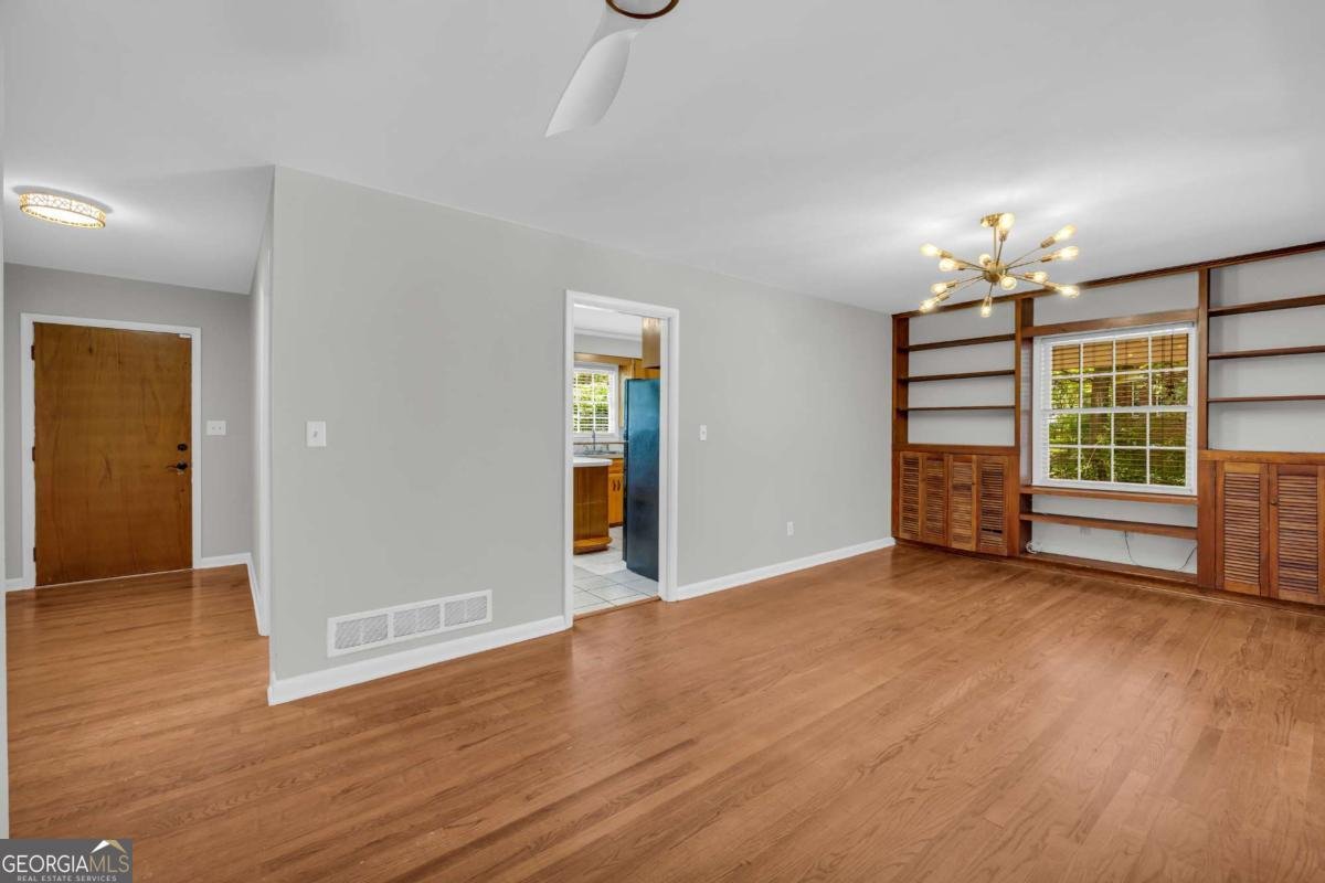 180 SOULE Street Athens - 16