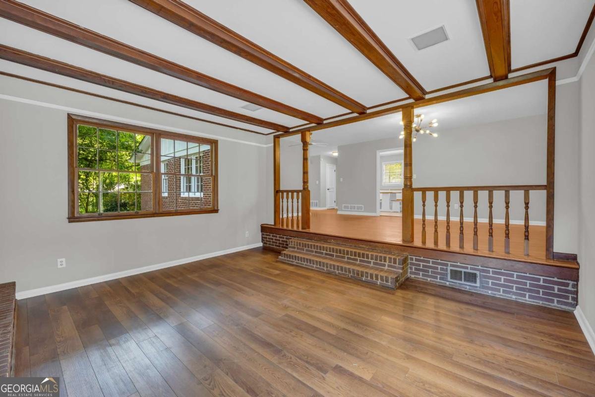 180 SOULE Street Athens - 19