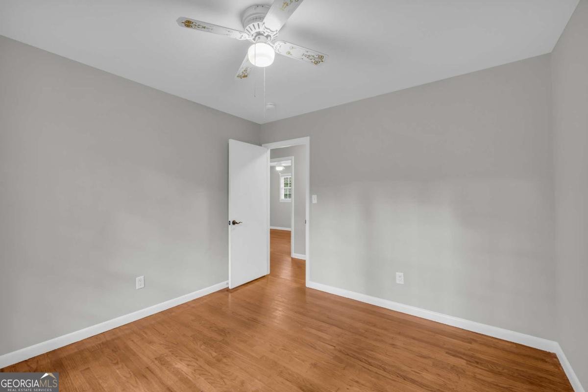 180 SOULE Street Athens - 32