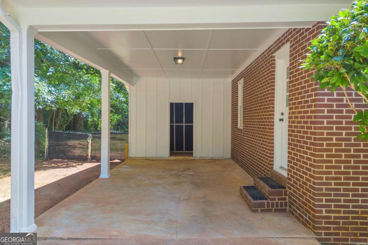 180 SOULE Street Athens - 33