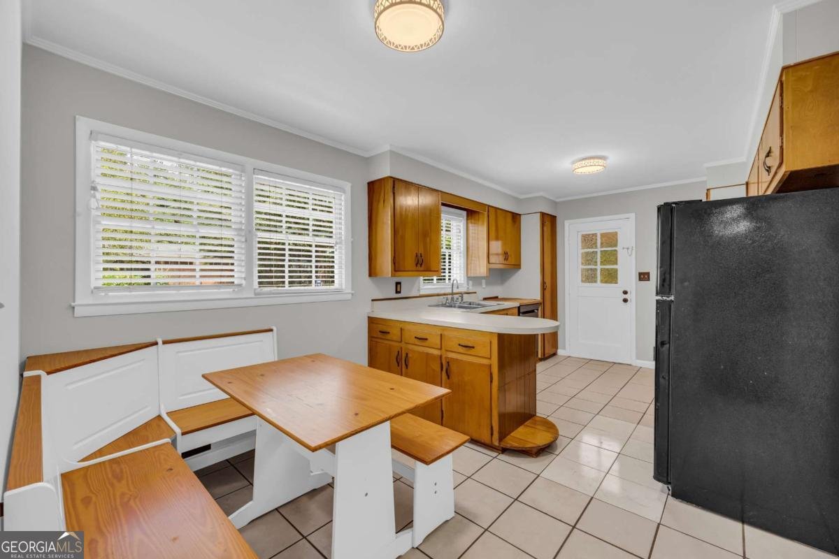 180 SOULE Street Athens - 6