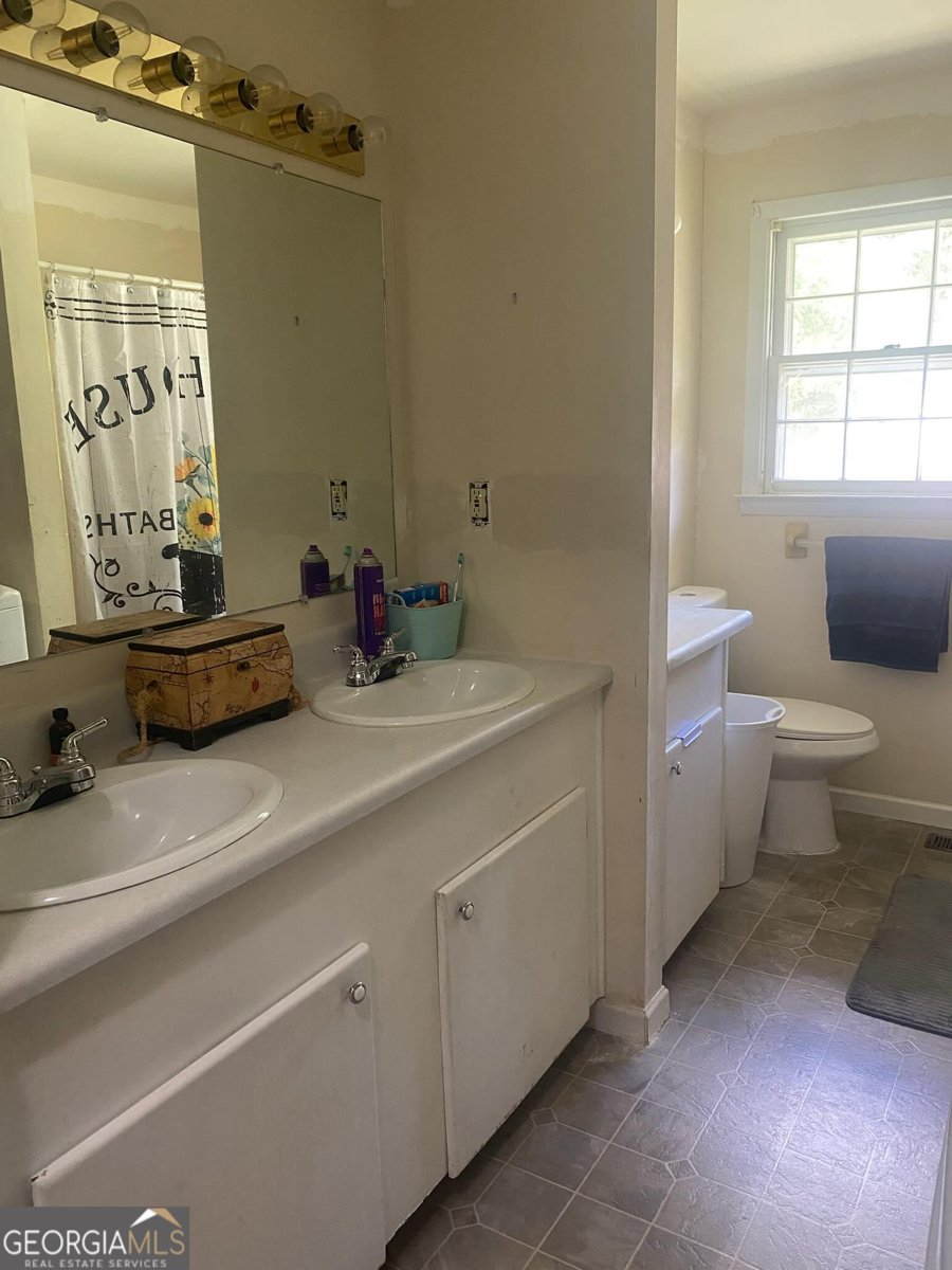 265 Carole Drive Oxford - 8