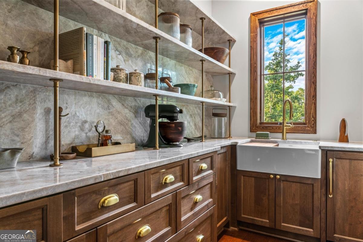1040 South Shoals Drive Greensboro - 22