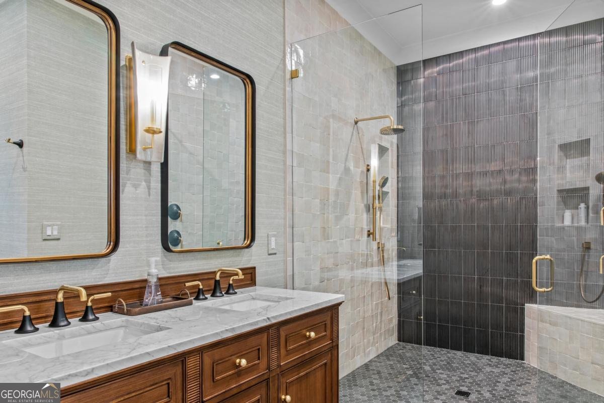 1040 South Shoals Drive Greensboro - 50
