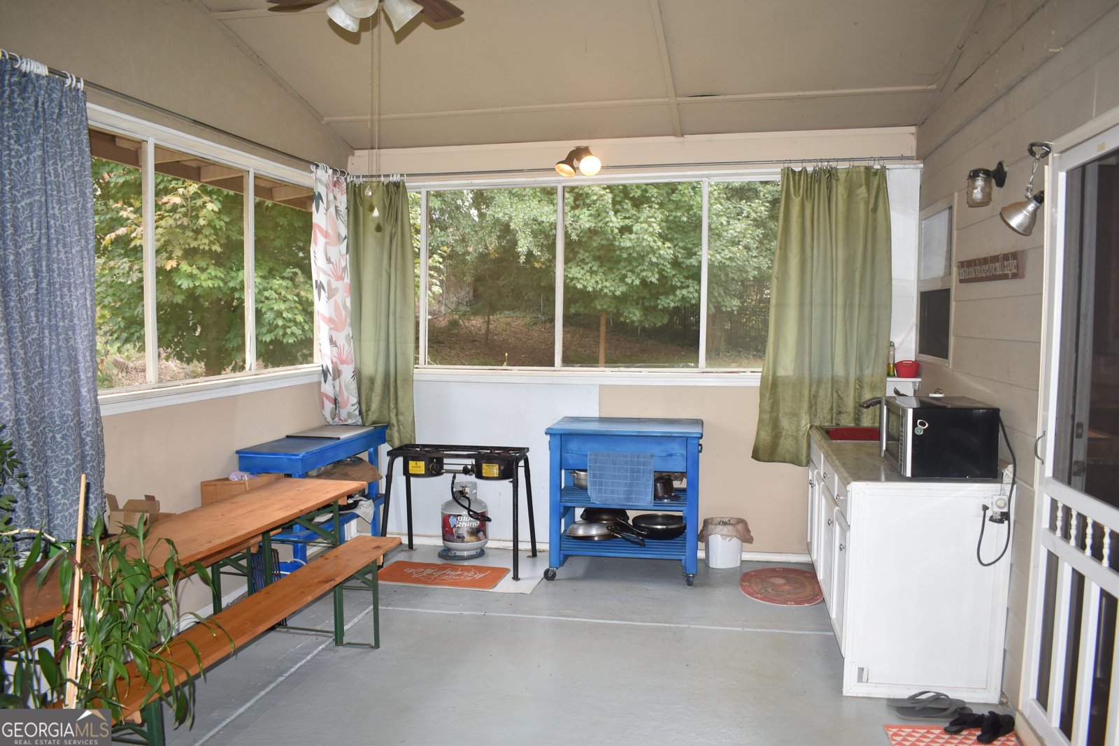 3853 Locksley Trail Douglasville - 35