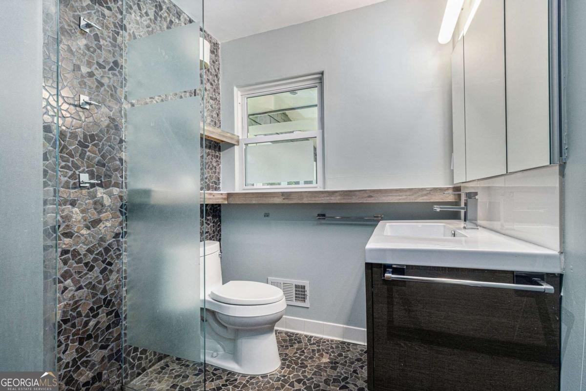 3194 Rehoboth Drive Decatur - 17