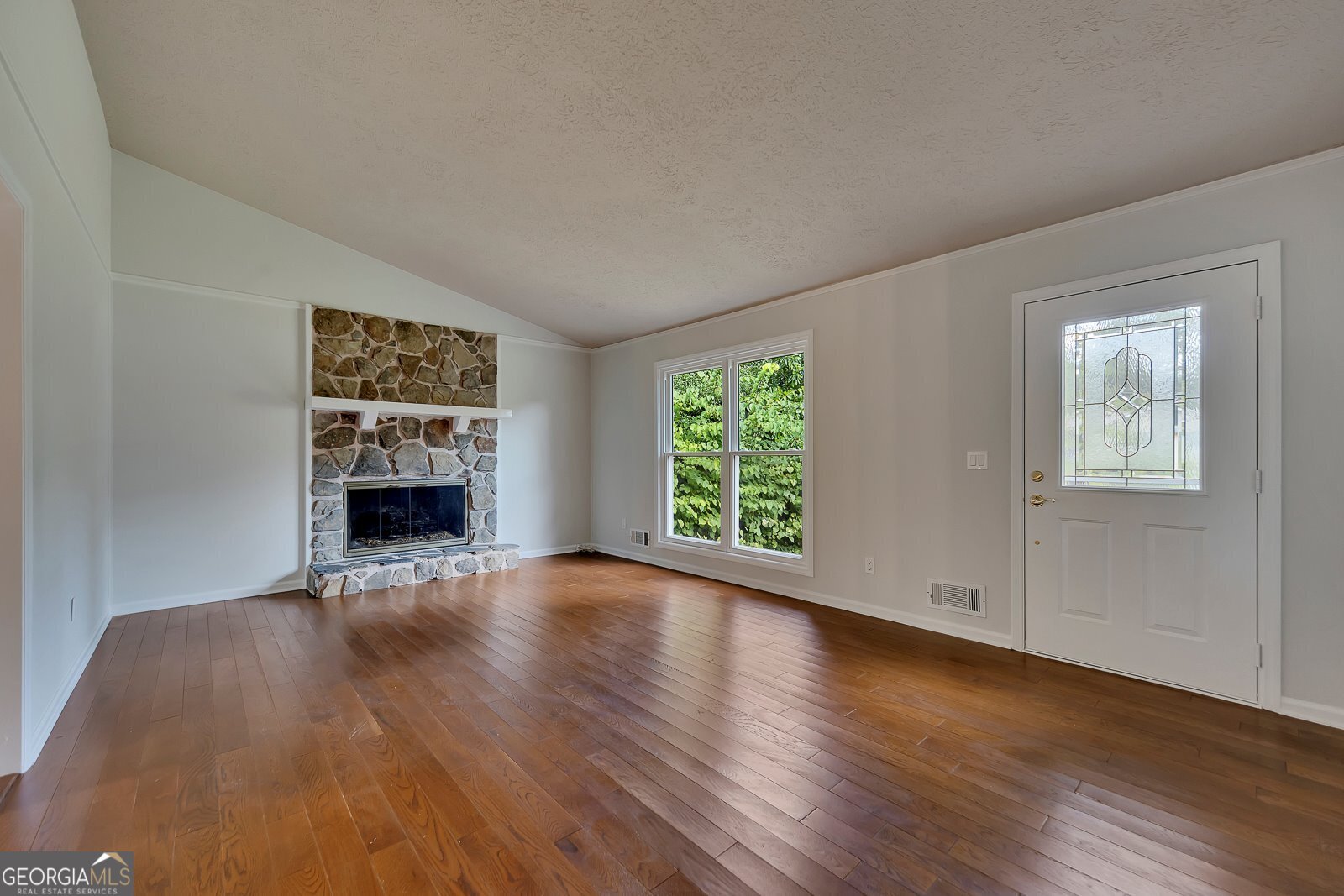 307 Summer Court Woodstock - 16