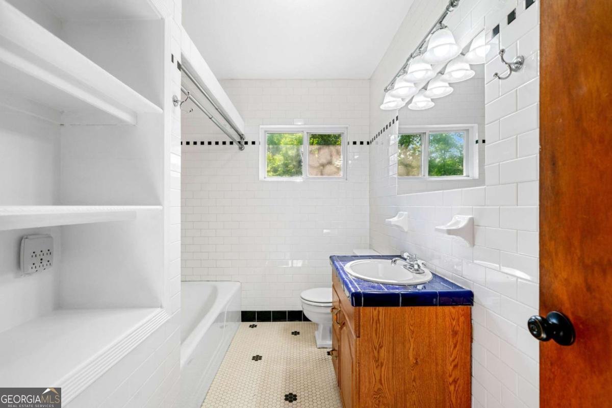 474 Upper Burris Road Canton - 21