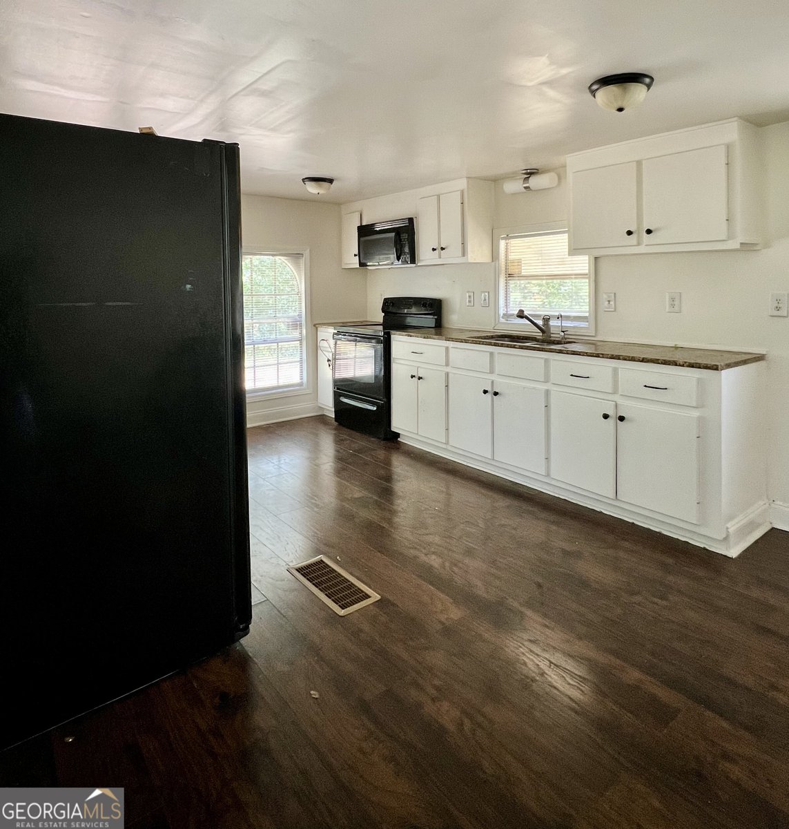 4570 Hwy 106 Hull - 5