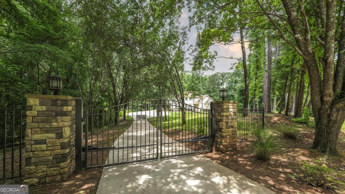 6945 JOHN RIVERS Road Fairburn - 14