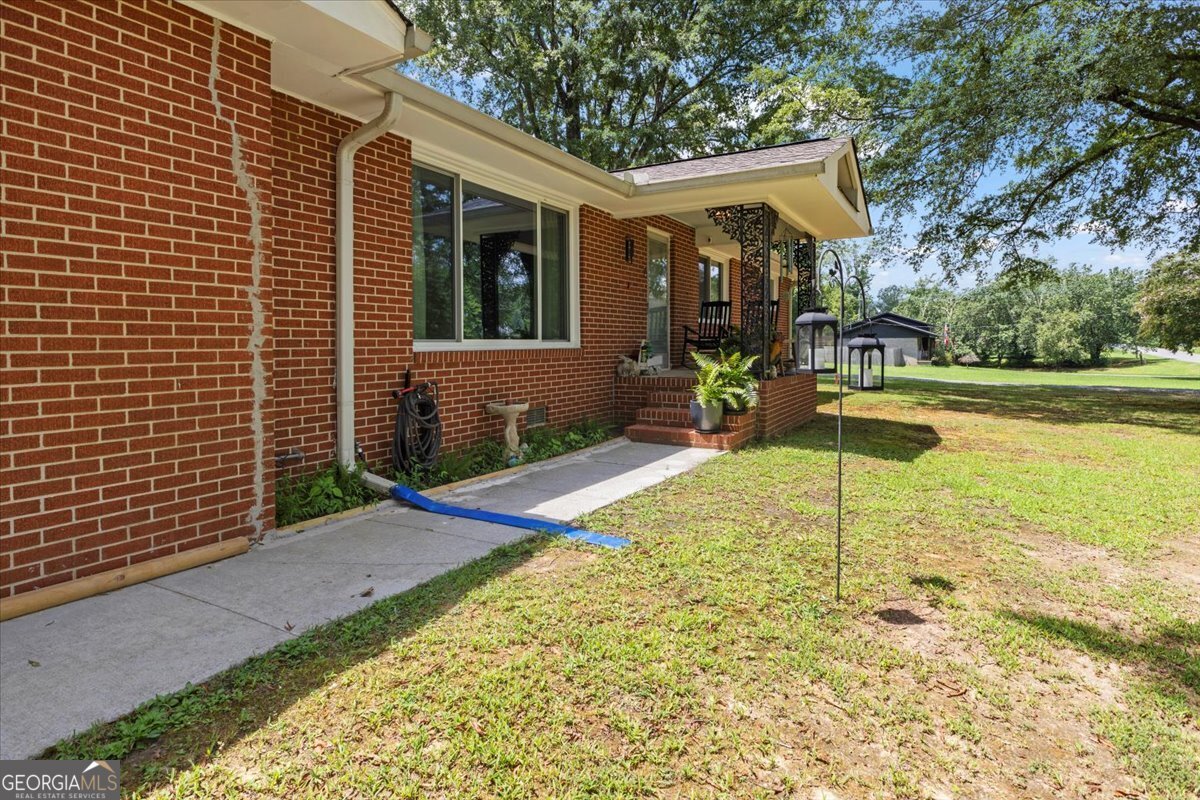 1186 Reed Road Lafayette - 30
