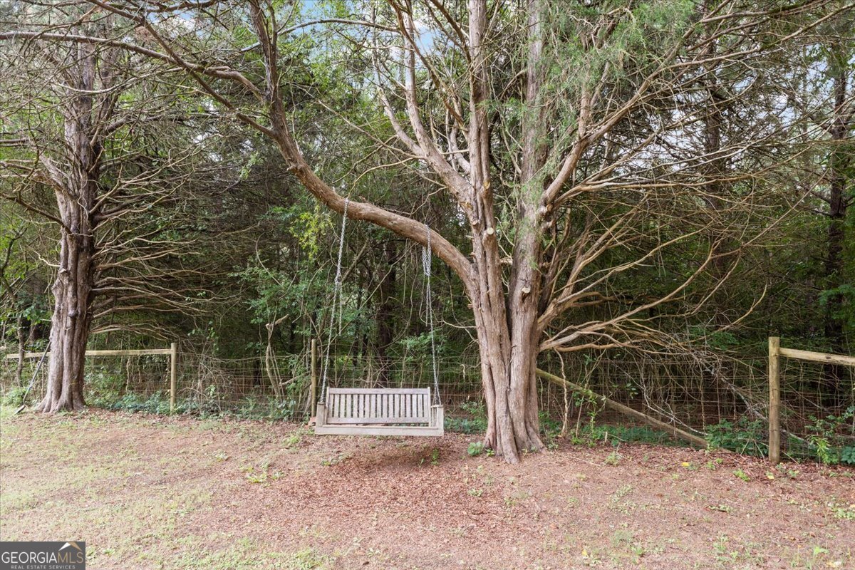 1186 Reed Road Lafayette - 35