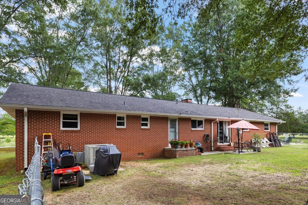 1186 Reed Road Lafayette - 37