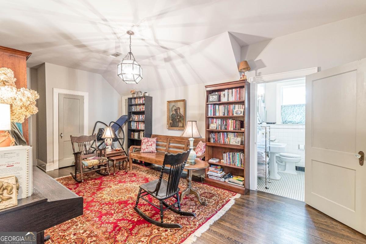 1878 Cambridge Avenue College Park - 56