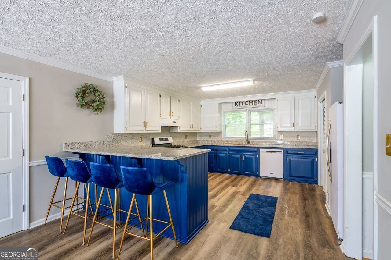 573 HASTINGS Way Jonesboro - 22