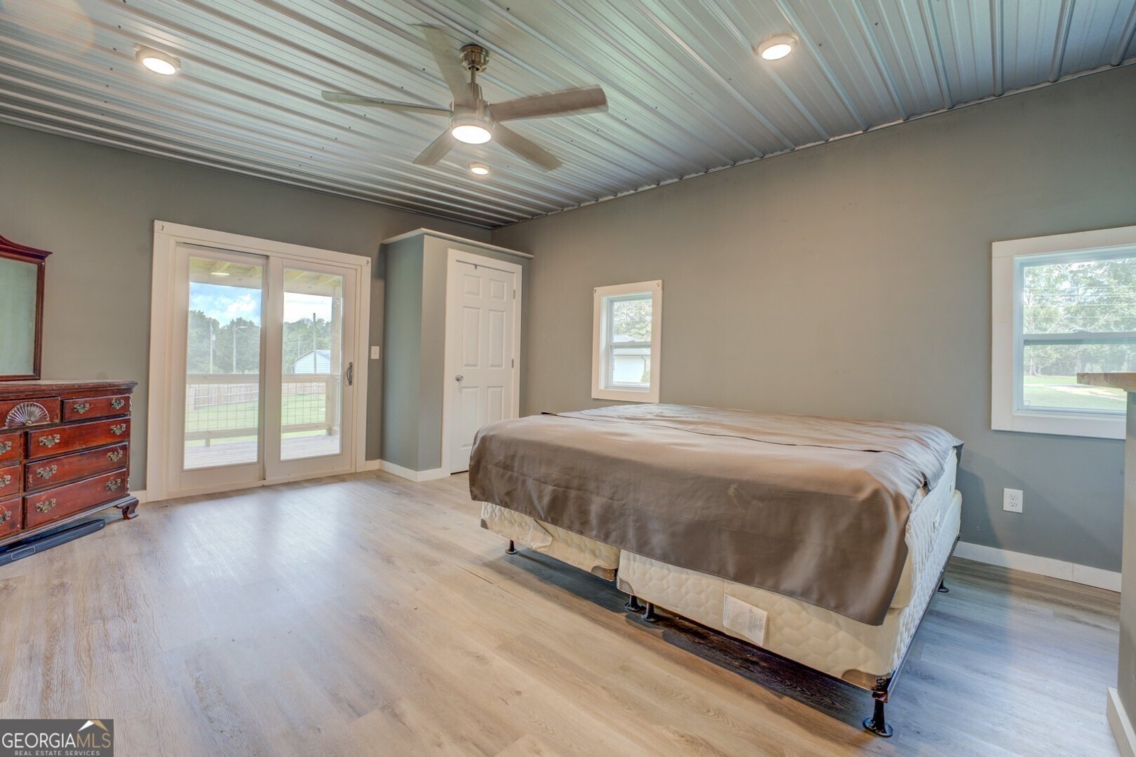 635 Jackson Lake Road Mansfield - 53
