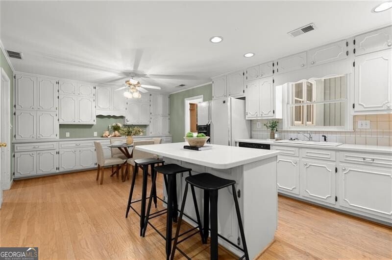 1773 Huntingford Drive Marietta - 3