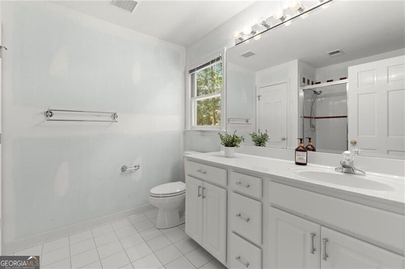 1773 Huntingford Drive Marietta - 35
