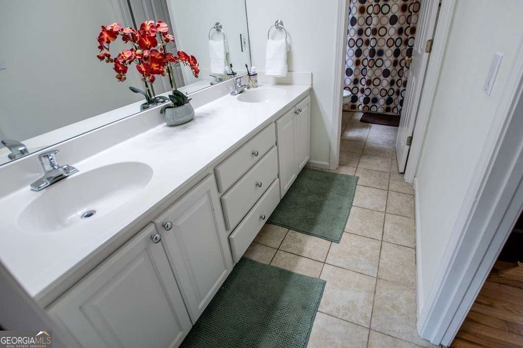 213 Shady Valley Drive Carrollton - 40