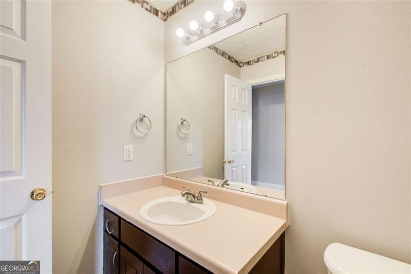 1705 Queen Victoria Court Locust Grove - 20