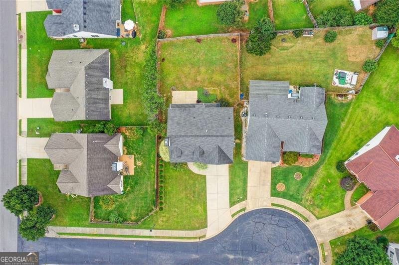 1705 Queen Victoria Court Locust Grove - 32