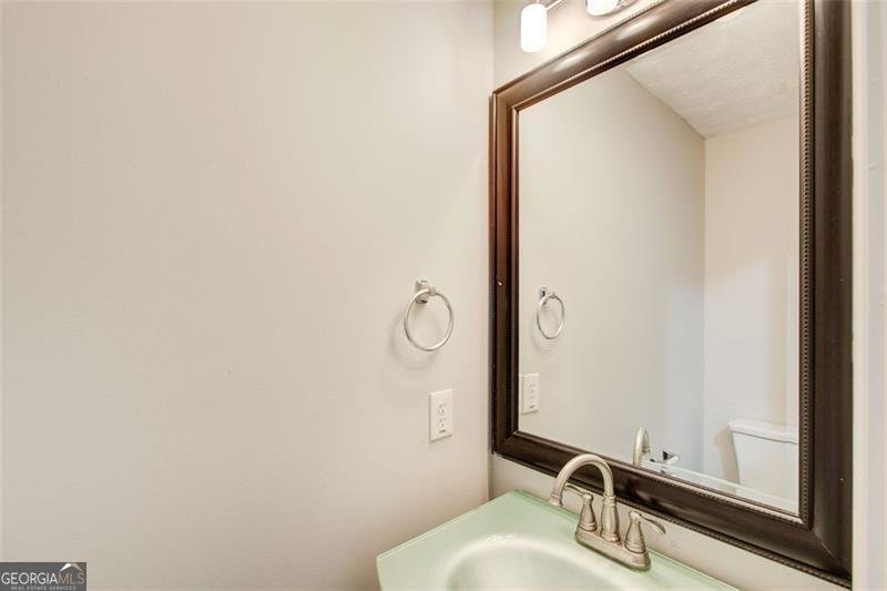 1705 Queen Victoria Court Locust Grove - 5