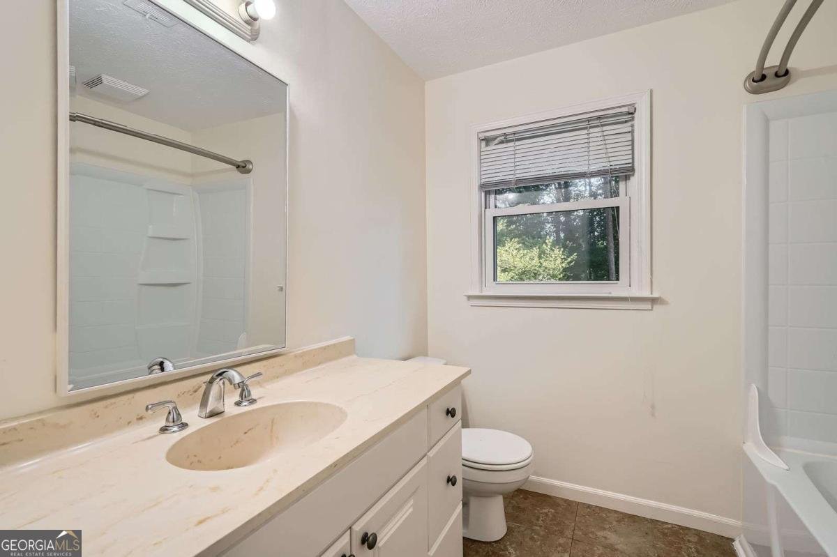 4245 Cedar Creek Trail Lilburn - 23