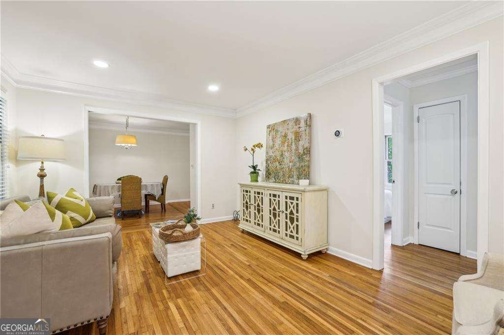 2381 Woodacres Road Atlanta - 10